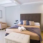 Rivoli Szálloda 3*