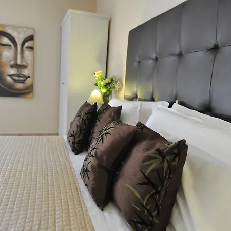 Готель Rivoli 3*