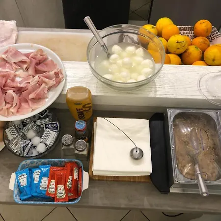 Rivoli Готель 3*