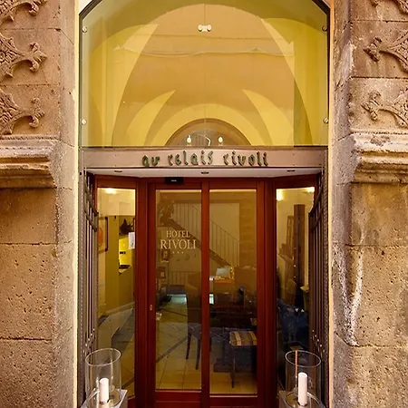 Rivoli 3*