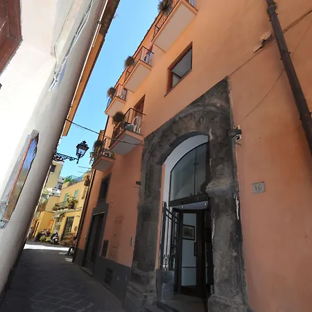 Rivoli Otel Sorrento