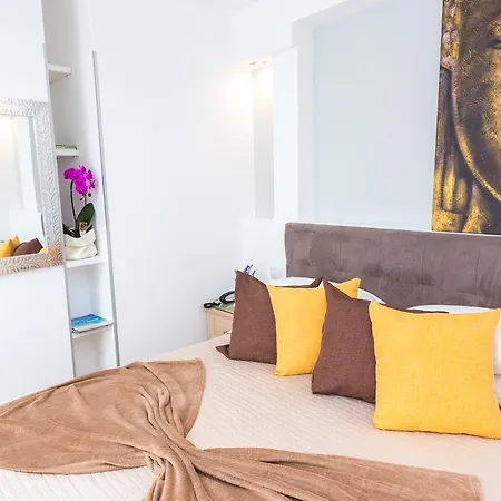 Hotel Rivoli 3*