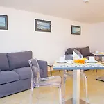 Rivoli فندق سورينتو