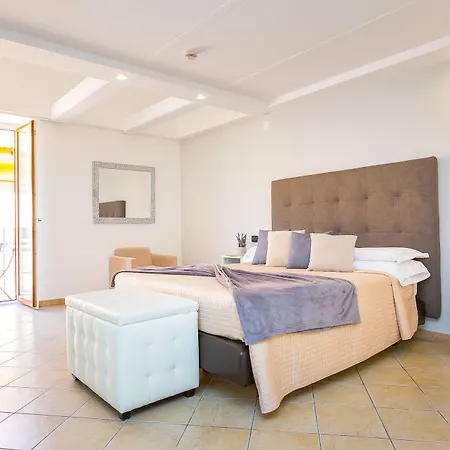 Rivoli Hotel Sorrento