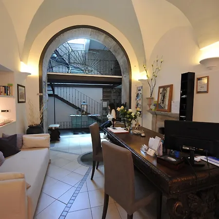 Rivoli 3*